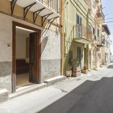 Casa Sileno Nyaraló Palermo